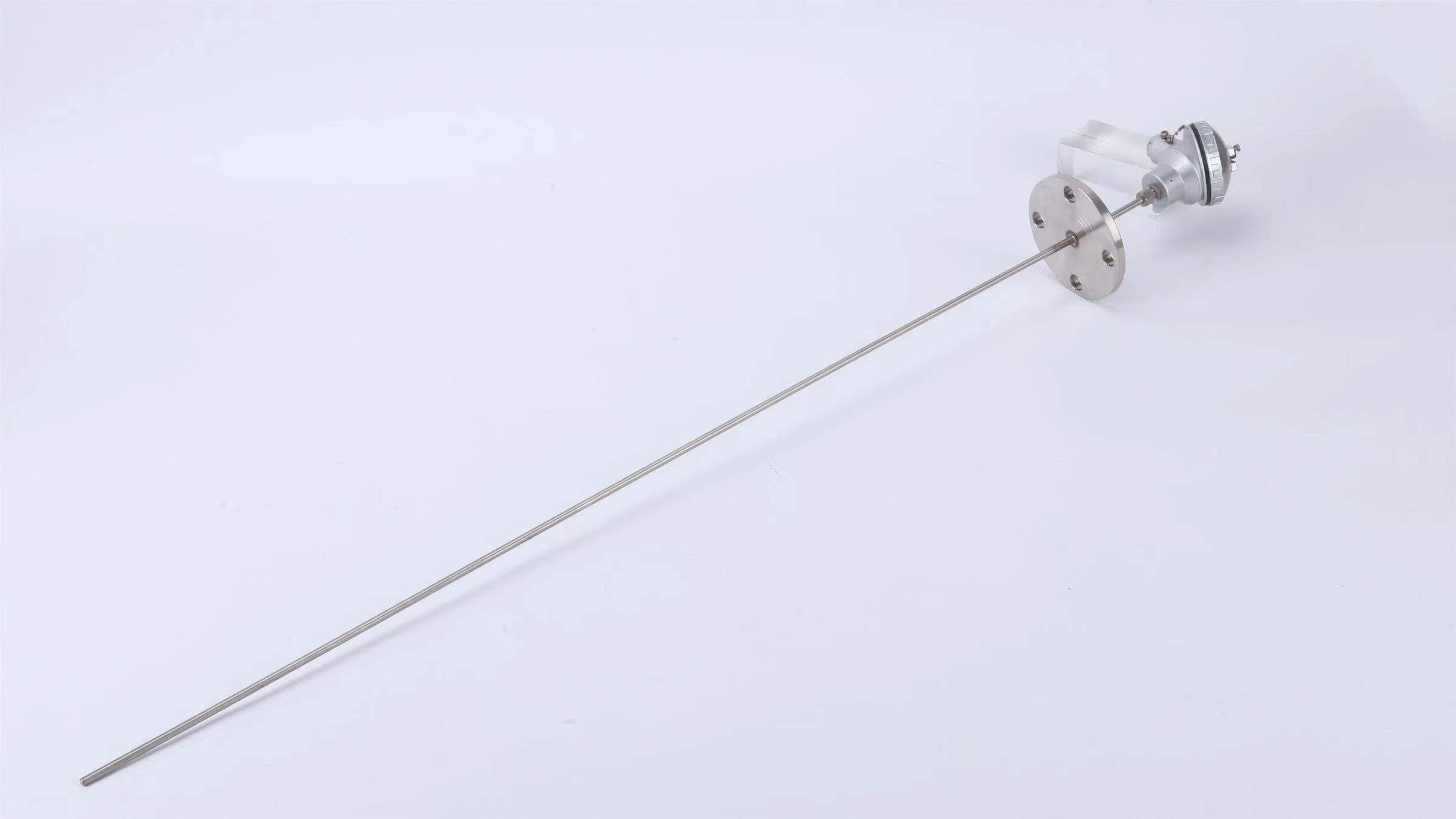 431式(shi)铠裝(zhuang)鉑铑(lao)熱電(dian)偶