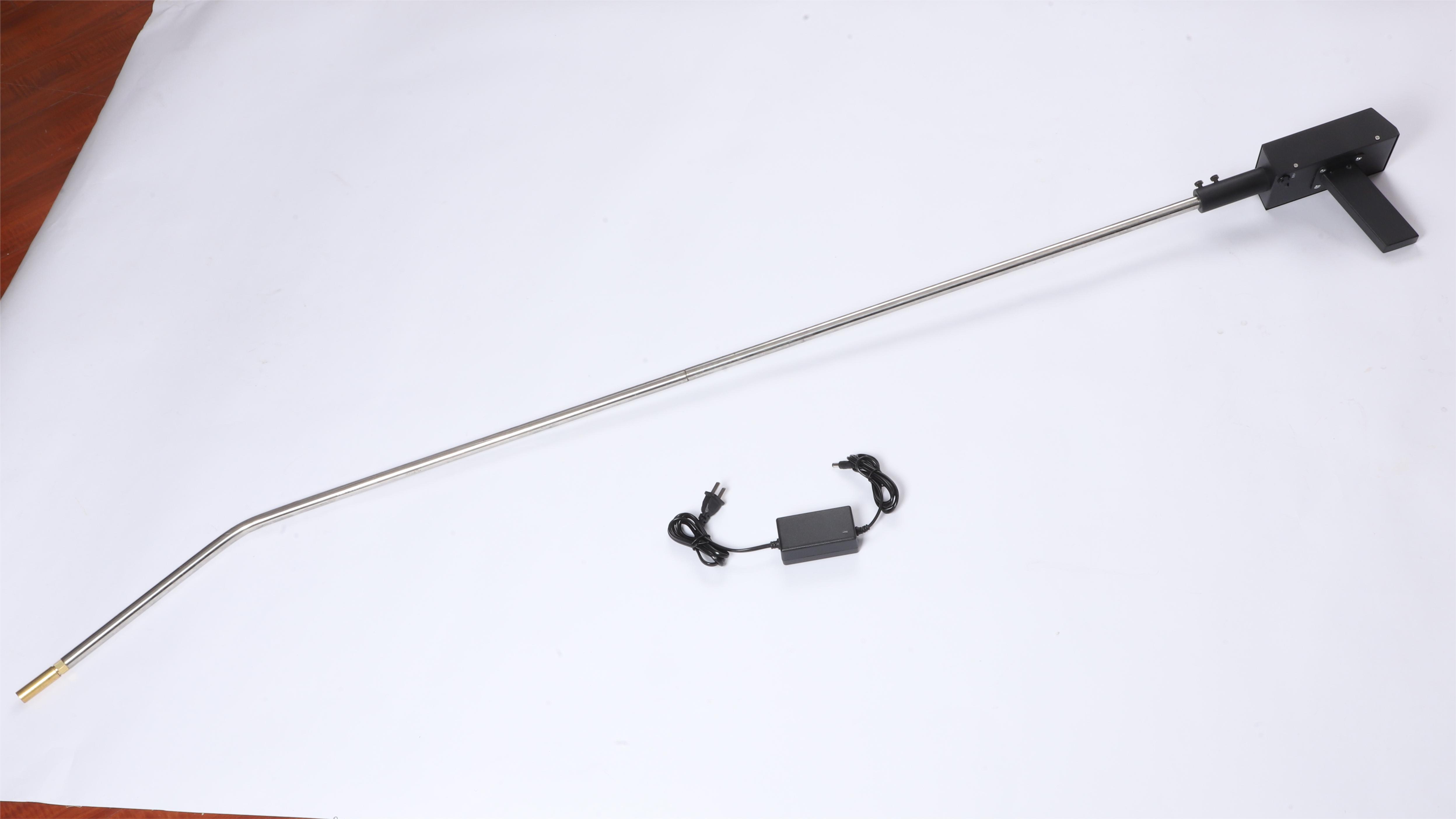 手(shou)持式(shi)鋼水(shui)測溫(wen)儀